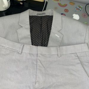 Men’s 40R Express Design Studio Gray stripe